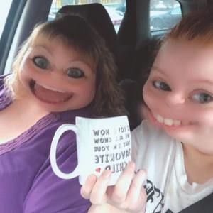 Meet your Posher, Leah